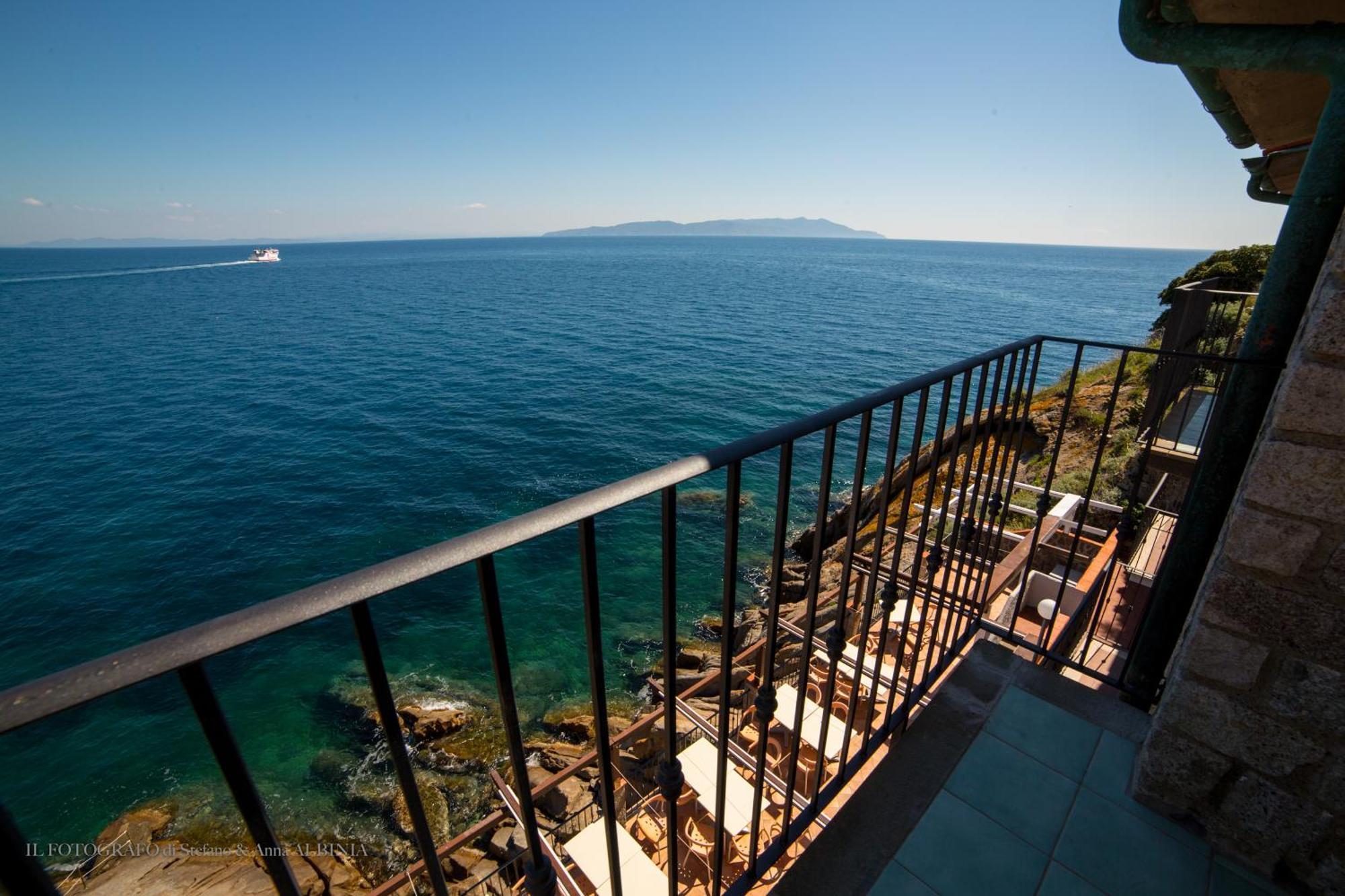 Hotel Saraceno Giglio Porto Exterior photo