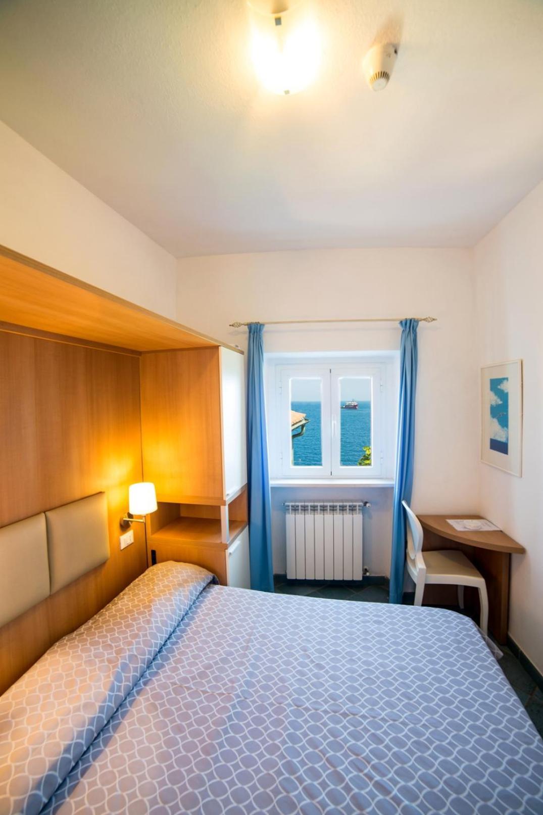 Hotel Saraceno Giglio Porto Room photo